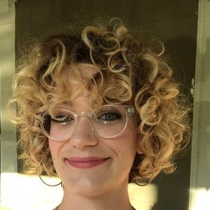 Meet your Posher, Alice